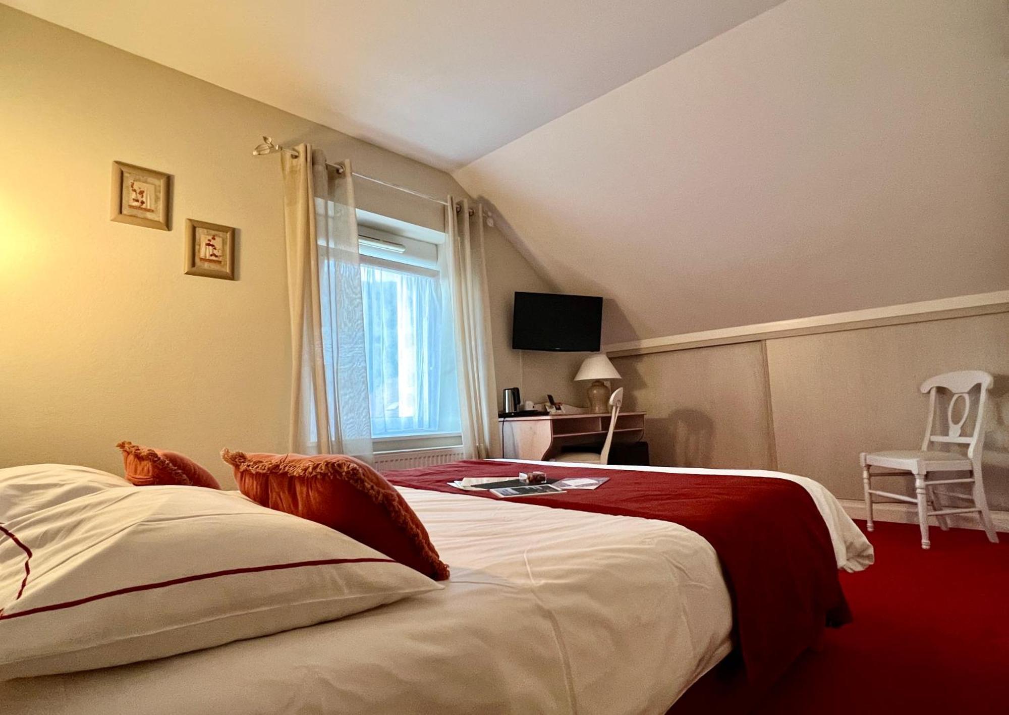 Logis Hotel, Chalets Et Restaurant Les Chatelmines La Bresse Zewnętrze zdjęcie